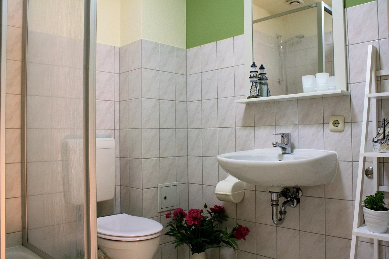 "Zum Heiligen Geisthof" Hotel Parchim Ngoại thất bức ảnh